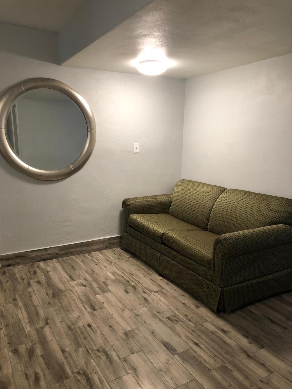Bay Breeze Inn Bradenton Downtown Экстерьер фото